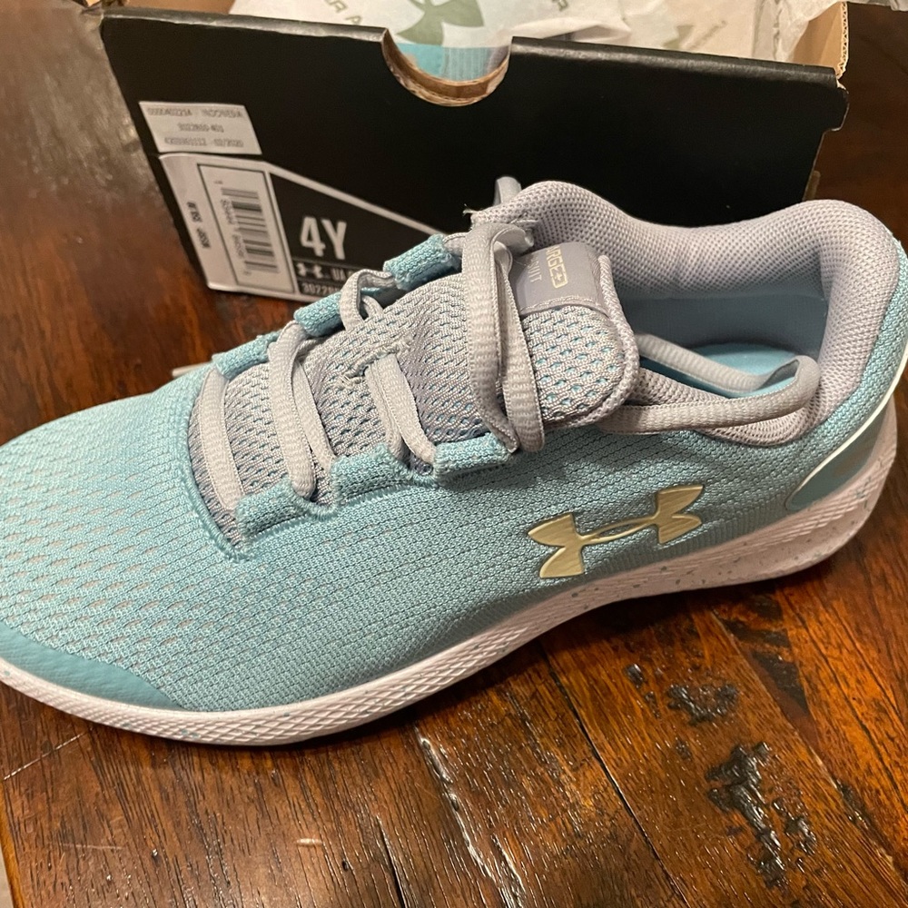 Girls Under Armour Shoes
